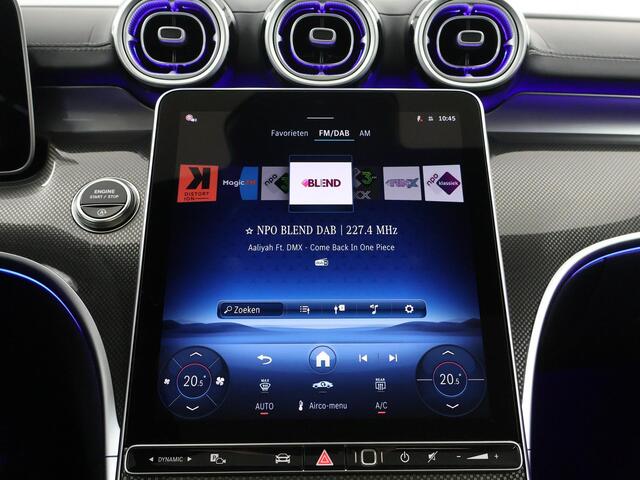Mercedes-Benz C-KLASSE 180 Star Edition AMG Line | Panoramadak | Digital Light | Stoelventilatie | Keyless Entry | Night | 19" multispaaks velgen |