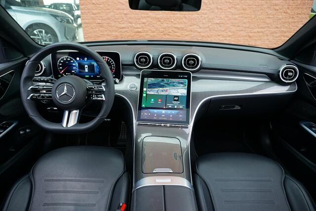 Mercedes-Benz C-KLASSE Estate 300 e AMG Line ORIG. NEDERLANDS + AMG / PANORMA / TREKHAAK / LEDER