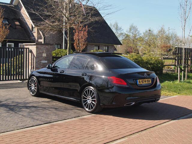 Mercedes-Benz C-KLASSE 200 Premium Plus Pack | AMG Line | Panoramadak | Camera | Burmester | Sfeerverlichting |