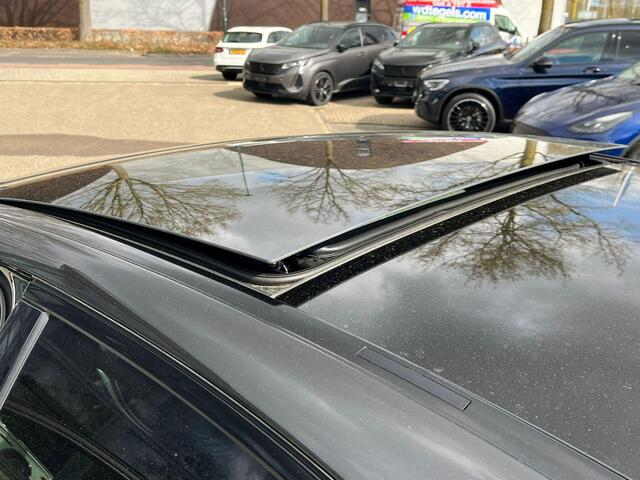 Mercedes-Benz C-KLASSE 300 AMG Line VAN: 43.900,- VOOR: 39.877,- UW LENTEVOORDEEL: 4.023,- | MEGA COMPLEET!! | RIJKLAARPIJS incl. 12mnd BOVAG