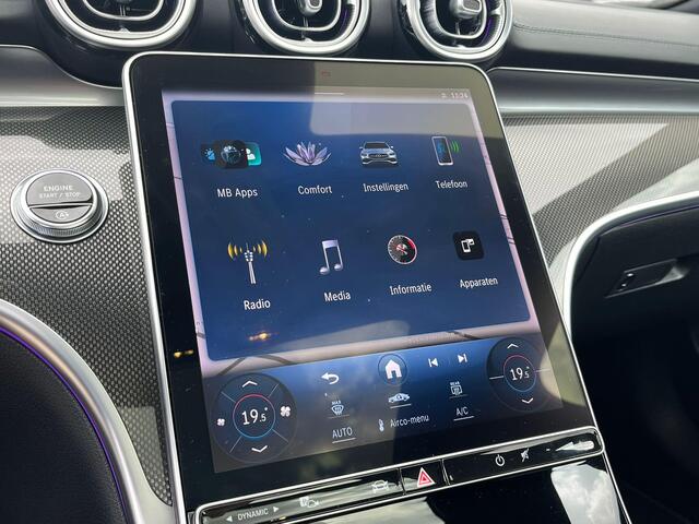 Mercedes-Benz C-KLASSE 300 AMG Line VAN: 43.900,- VOOR: 39.877,- UW LENTEVOORDEEL: 4.023,- | MEGA COMPLEET!! | RIJKLAARPIJS incl. 12mnd BOVAG