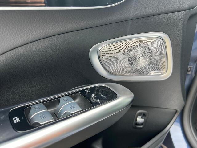 Mercedes-Benz C-KLASSE Estate 180 AMG Line | Premium | Winter pakket | Panoramadak | Burmester® 3D | 360° Camera | Sfeerverlichting | Memorystoelen Verwarmd | Apple & Android Carplay