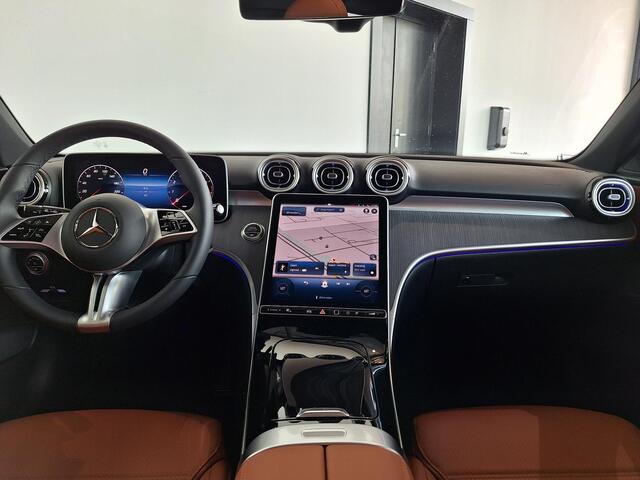 Mercedes-Benz C-KLASSE Estate 180 | Panoramadak | Bruin leder | Privacy Glas Achter | Sierdelen Lindehout Antraciet | Apple CarPlay | Android Auto | Elektrisch Verstelbare Voorstoelen + Memory