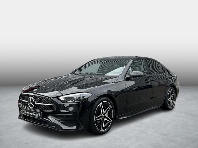 Mercedes-Benz C-KLASSE 180 Star Edition AMG | Night Pakket | Panoramadak | Sierdelen Lindehout Antraciet | Apple CarPlay | Android Auto | Dodehoekassistent | Elektrisch Verstelbare Stoelen + Memory | Stoelverwarming | Sfeerverlichting | Achteruitrijcamera