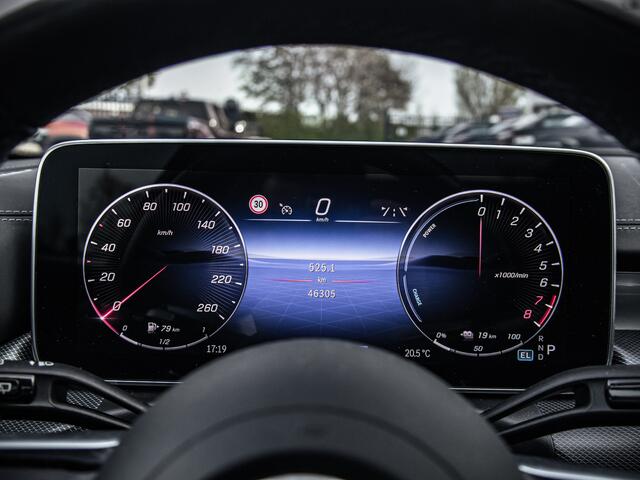 Mercedes-Benz C-KLASSE Estate | 300e | AMG Line | Blacked out