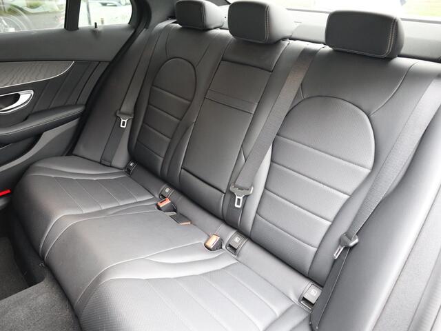 Mercedes-Benz C-KLASSE 180 Advantage Pack