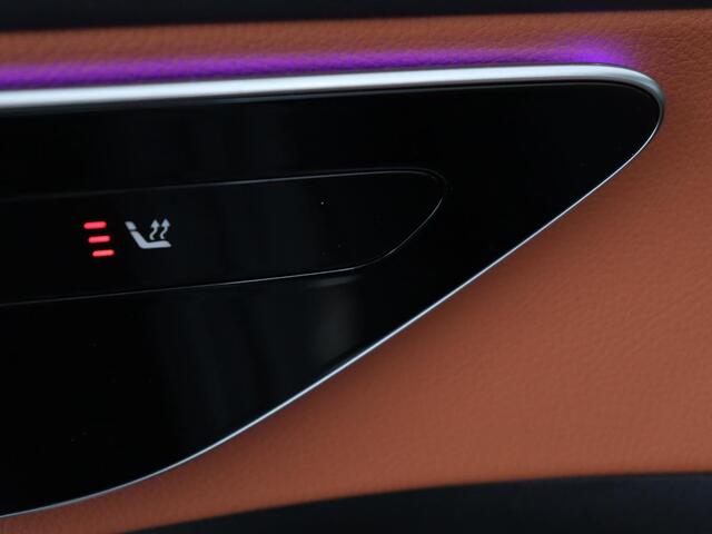 Mercedes-Benz C-KLASSE 300e Luxury Line | SOH 92% | Leder | Trekhaak | Stoelverwarming | Sfeerverlichting | Carplay | Full LED | Navigatie | Camera | Park Assist | Dodehoek detectie | PHEV | Plug In