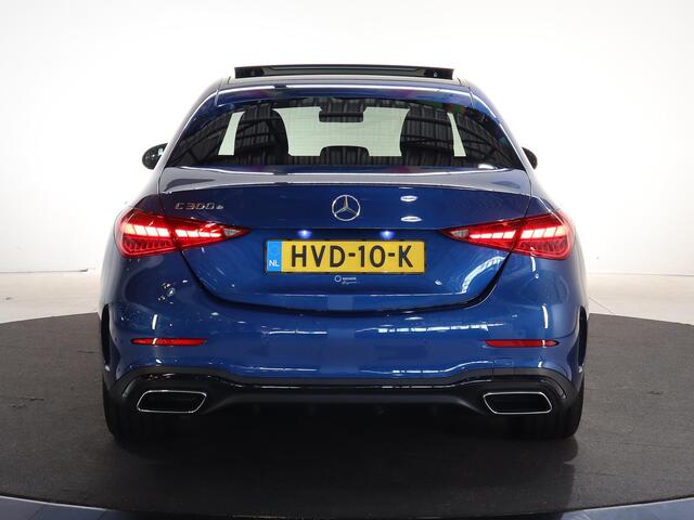Mercedes-Benz C-KLASSE 300e AMG Line | Panoramaschuifdak | Night | Premium pakket | Winter pakket | Augmented Reality Navigation