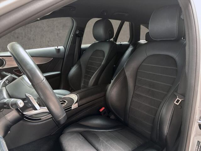 Mercedes-Benz C-KLASSE 160 AMG Sport Automaat (VIRTUAL COCKPIT, APPLE CARPLAY, GROOT NAVI, LEDER/ALCANTARA, CAMERA, SPORTSTOELEN, STOELVERWARMING, GETINT GLAS, NIEUWSTAAT)