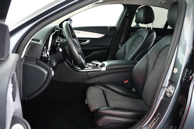 Mercedes-Benz C-KLASSE 200 d Business Solution / LED / ACC / CarPlay / Cam