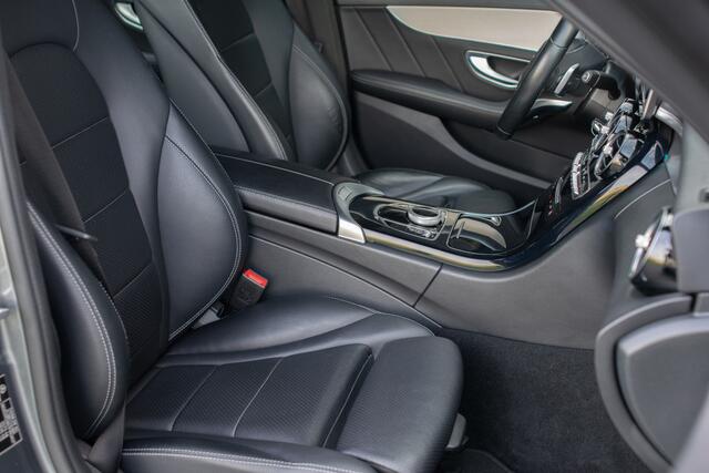 Mercedes-Benz C-KLASSE Estate 180 AMG Sport Edition Leder|Sfeerverlichting|Aut-kofferklep|LED|19"|New Service/APK