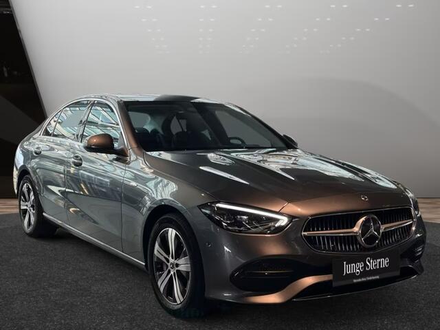 Mercedes-Benz C-KLASSE 300e AVANTGARDE ** HIGH LED, NAVI+, MEMORY, VERW. STUUR, SPIEGEL-PACK ** 1e EIG - Ex MB-AG - ¤ 19.200,= onder NP ** ** INFORMEER OOK NAAR ONZE AANTREKKELIJKE FINANCIAL-LEASE TARIEVEN **