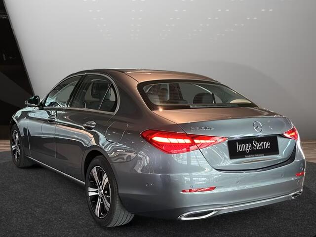 Mercedes-Benz C-KLASSE 300e AVANTGARDE ** HIGH LED, NAVI+, MEMORY, VERW. STUUR, SPIEGEL-PACK ** 1e EIG - Ex MB-AG - ¤ 19.200,= onder NP ** ** INFORMEER OOK NAAR ONZE AANTREKKELIJKE FINANCIAL-LEASE TARIEVEN **