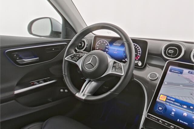 Mercedes-Benz C-KLASSE Estate 300 e Plug-In Hybride Trekhaak | Ledkoplampen | Rijassistentiepakket Plus | Parkeerpakket met achteruitrijcamera | Distronic. Inclusief 24 maanden MB Certified garantie voor Europa.