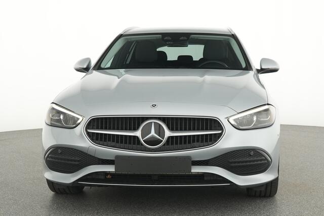 Mercedes-Benz C-KLASSE Estate 300 e Plug-In Hybride Trekhaak | Ledkoplampen | Rijassistentiepakket Plus | Parkeerpakket met achteruitrijcamera | Distronic. Inclusief 24 maanden MB Certified garantie voor Europa.