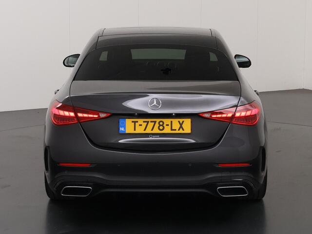 Mercedes-Benz C-KLASSE 180 AMG Line | Night | Panoramadak | Multispaaks AMG velgen | Stoelverwarming | Achteruitrijcamera |