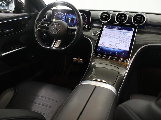 Mercedes-Benz C-KLASSE 180 AMG Line | Night | Panoramadak | Multispaaks AMG velgen | Stoelverwarming | Achteruitrijcamera |