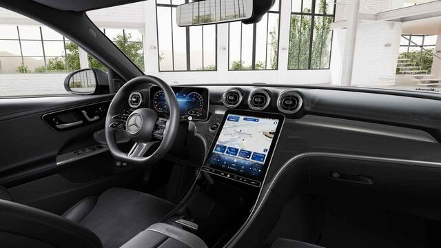 Mercedes-Benz C-KLASSE 300e Business Solution AMG | Matrix Led | Panoramaschuifdak | Burmester | Stoelverwarming | Dodehoekassistent |