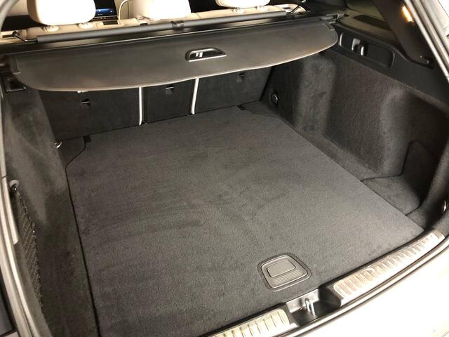 Mercedes-Benz C-KLASSE Estate 200 Launch Edition Luxury Line schuif kanteldak | leer | stoelverw 18inch lmv |