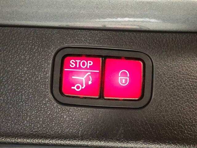 Mercedes-Benz C-KLASSE Estate 200 Launch Edition Luxury Line schuif kanteldak | leer | stoelverw 18inch lmv |