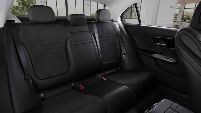 Mercedes-Benz C-KLASSE 180 AMG Line | Night | Stoelverwarming | Sfeerverlichting | Achteruitrijcamera |