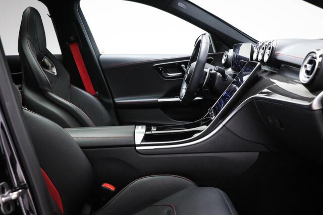 Mercedes-Benz C-KLASSE AMG 43 4MATIC | PANORAMADAK | DIGITAL LIGHT | KUIPSTOELEN | STOELVENTILATIE | 360 CAMERA | 20"
