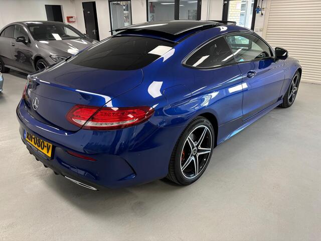 Mercedes-Benz C-KLASSE Coupé 220 d Premium Plus AMG Led Camera
