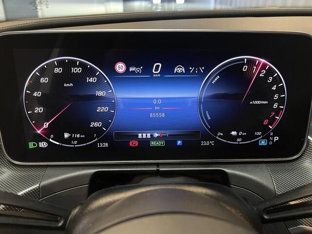 Mercedes-Benz C-KLASSE Estate 300 e AMG Line C63 Diffuser/18"/Panoramadak/Laser LED/Trekhaak/Stoelverwarming + memory l + r/Adaptieve cruise/Sfeerverlichting premium/Elektrische klep/Apple Carplay & Android Auto