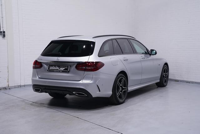 Mercedes-Benz C-KLASSE Estate 300 e Business Solution AMG navigatie full-map 360-camera schakelflippers a/h stuur sportstoelen verwarmbaar dynamic-select PDC v+a ACC Ecc electrische-achterklep led-verlichting touch-pad
