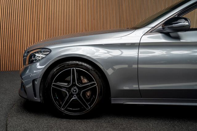 Mercedes-Benz C-KLASSE Estate 180 AMG Pano Leer Camera Navi LED PTS Elekt. achterklep Elektr. trekhaak LM velgen BTW auto!