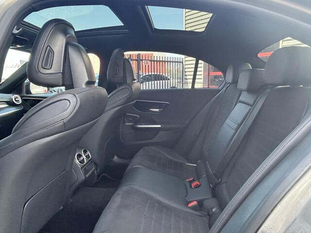 Mercedes-Benz C-KLASSE 180 AMG | Panoramadak | Night Pakket