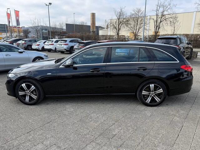 Mercedes-Benz C-KLASSE Estate 300e T AVANTGARDE ** LED, PANORAMA, MEMORY, WINTER- & SPIEGEL-PACK, KEYLESS ** 1e EIG - UNFALLFREI ** ** INFORMEER OOK NAAR ONZE AANTREKKELIJKE FINANCIAL-LEASE TARIEVEN **