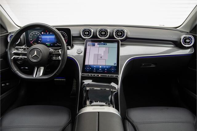 Mercedes-Benz C-KLASSE Estate 300 e AMG Premium, Massage, Distronic, Pano, Trekhaak, Carplay, Hybrid 2023