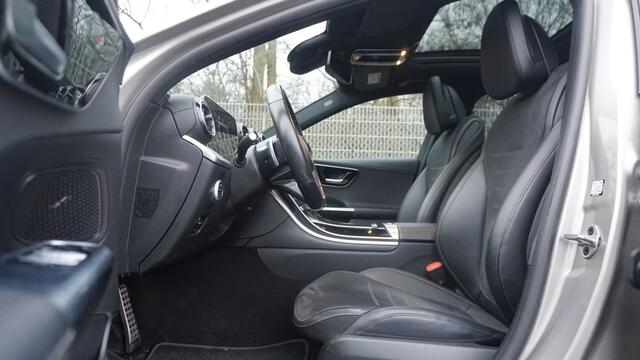 Mercedes-Benz C-KLASSE 200 AMG ** ADAPT. LED, PANORAMA, ALARM, WINTERPACK, 19-inch LMV, SPIEGEL-PACK ** 1e EIG - UNFALLFREI ** ** INFORMEER OOK NAAR ONZE AANTREKKELIJKE FINANCIAL-LEASE TARIEVEN **