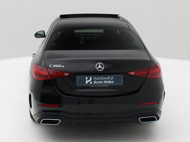 Mercedes-Benz C-KLASSE 300 e AMG Pano, Sfeerverlichting, Camera, Carplay