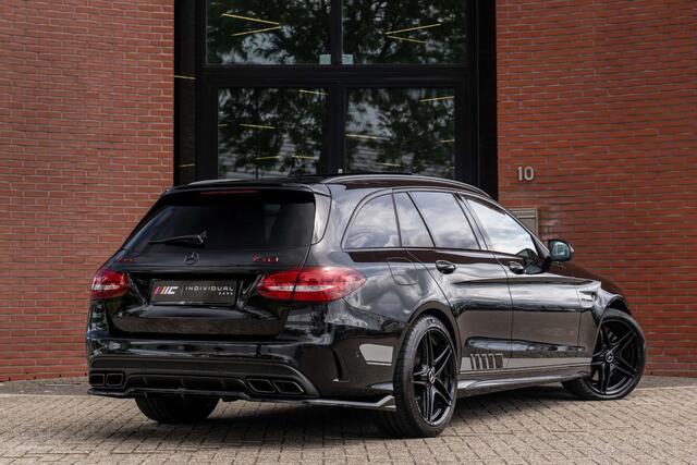 Mercedes-Benz C-KLASSE Estate AMG 63 Downpipe Stage 2 Carbon Perf. Stoelen