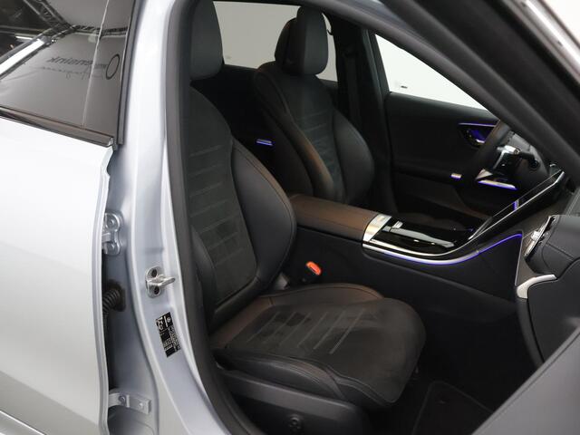 Mercedes-Benz C-KLASSE Estate 180 Business Solution AMG | Panoramadak | Night pakket | Memory stoelen | Keyless | Digital Light