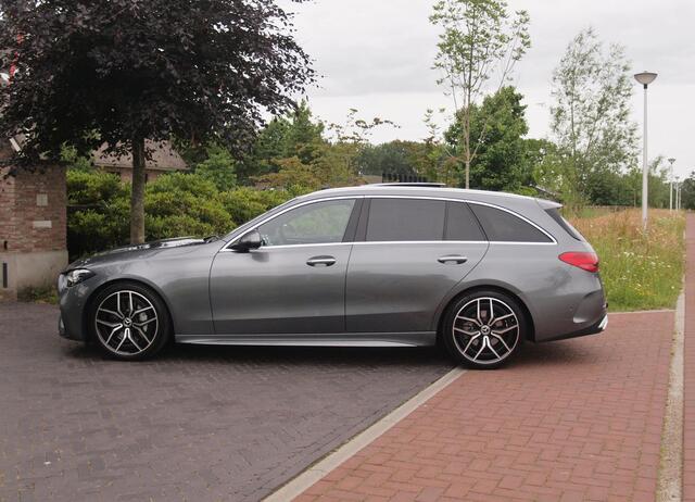 Mercedes-Benz C-KLASSE Estate 180 AMG Line | Panoramadak | Trekhaak | 360 Camera | Memory Stoelen | DIGITAL LIGHT |
