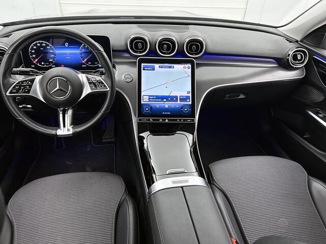 Mercedes-Benz C-KLASSE 180 Luxury Line | Achteruitrijcamera | Trekhaak | Dodehoekassistent | Sfeerverlichting | Inclusief 24 maanden MB Certified garantie voor Europa.