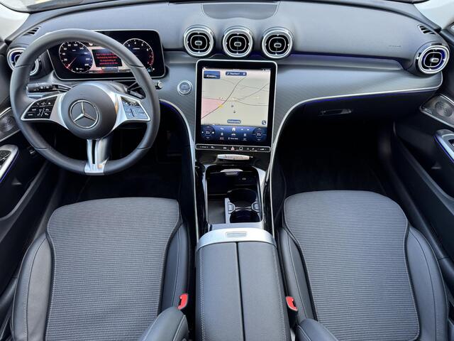 Mercedes-Benz C-KLASSE Estate Luxury Line 180 / Zeer complete-luxe / Burmester audio / Glascoating / Sfeerverlichting / 360 graden camera / Elektrisch verstelbare stoelen met memory functie / Elektrisch verstelbaar stuur