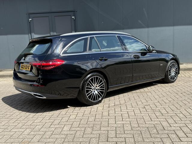 Mercedes-Benz C-KLASSE Estate Luxury Line 180 / Zeer complete-luxe / Burmester audio / Glascoating / Sfeerverlichting / 360 graden camera / Elektrisch verstelbare stoelen met memory functie / Elektrisch verstelbaar stuur