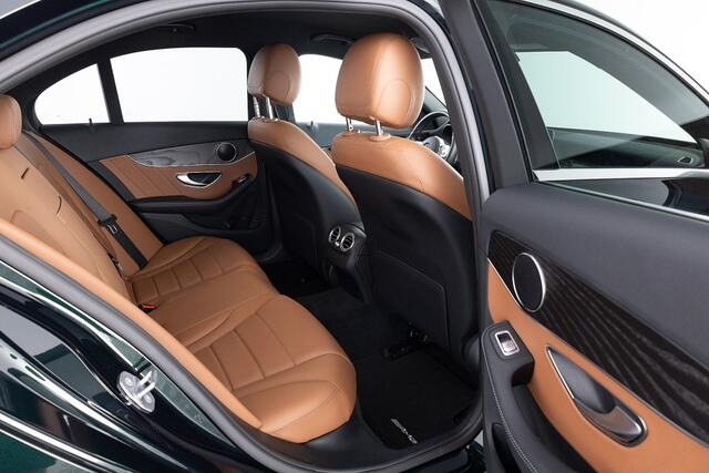 Mercedes-Benz C-KLASSE 180 Advantage Pack *smaragd grun* LEDER | Full LED | CAMERA .