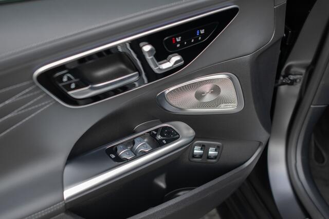 Mercedes-Benz C-KLASSE 300 e AMG Magno|Nappa|Night|Rij-assistentie Plus|Keyless-Go|Stoelkoeling|Pano|360°|Burmester|19''