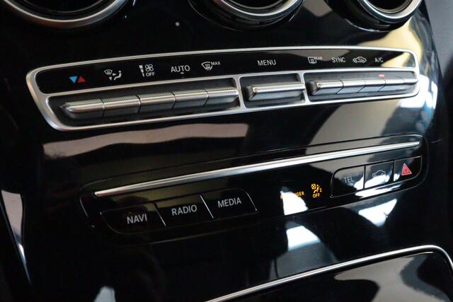 Mercedes-Benz C-KLASSE Estate 180 Business Solution Automaat | NAVI | CAMERA + PDC | SCHUIF / KANTELDAK | STOELVERW | ELEKTR KLEP |