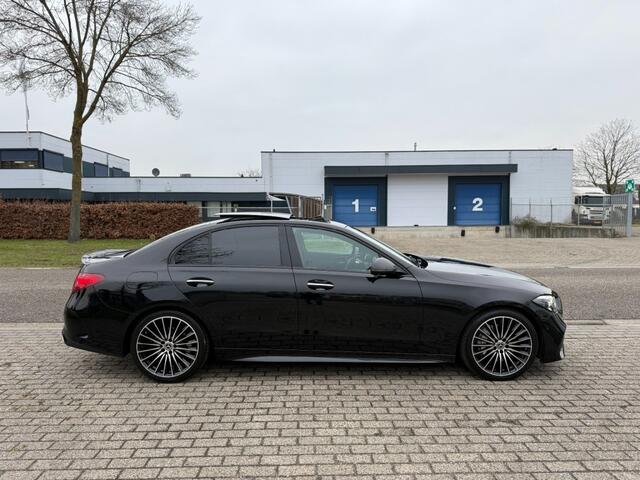 Mercedes-Benz C-KLASSE 180 AMG Pano Sfeerverl C63