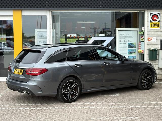 Mercedes-Benz C-KLASSE Estate 300 e Business Solution AMG | NAP | Panoramadak | Trekhaak afneembaar | Navigatie | 360 graden Camera | Stoelverarming |