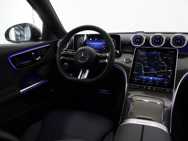 Mercedes-Benz C-KLASSE 180 Star Edition AMG Line | Panoramadak | Digital Light | Stoelventilatie | Keyless Entry | Night | 19" multispaaks velgen |