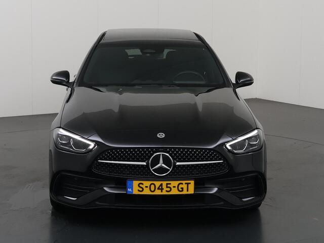 Mercedes-Benz C-KLASSE Estate 300 e AMG Line | Night | Panoramadak | Stoelverwarming | Achteruitrijcamera |