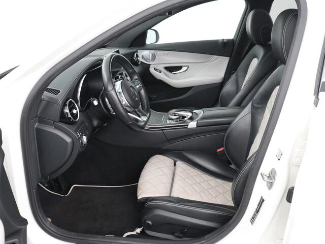 Mercedes-Benz C-KLASSE Estate 300 e Business Solution AMG Limited | Panoramadak | Leder Exclusief | Burmester Surround | Stoelverwarming | Camera | Carplay | Dodehoek detectie | Navigatie | Full LED