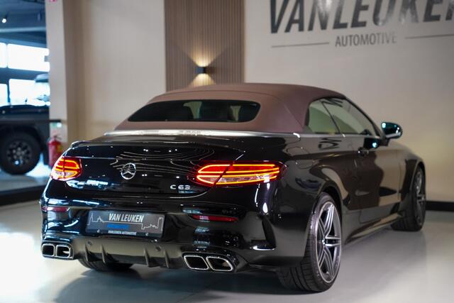 Mercedes-Benz C-KLASSE Cabrio AMG 63 19" Airscarf